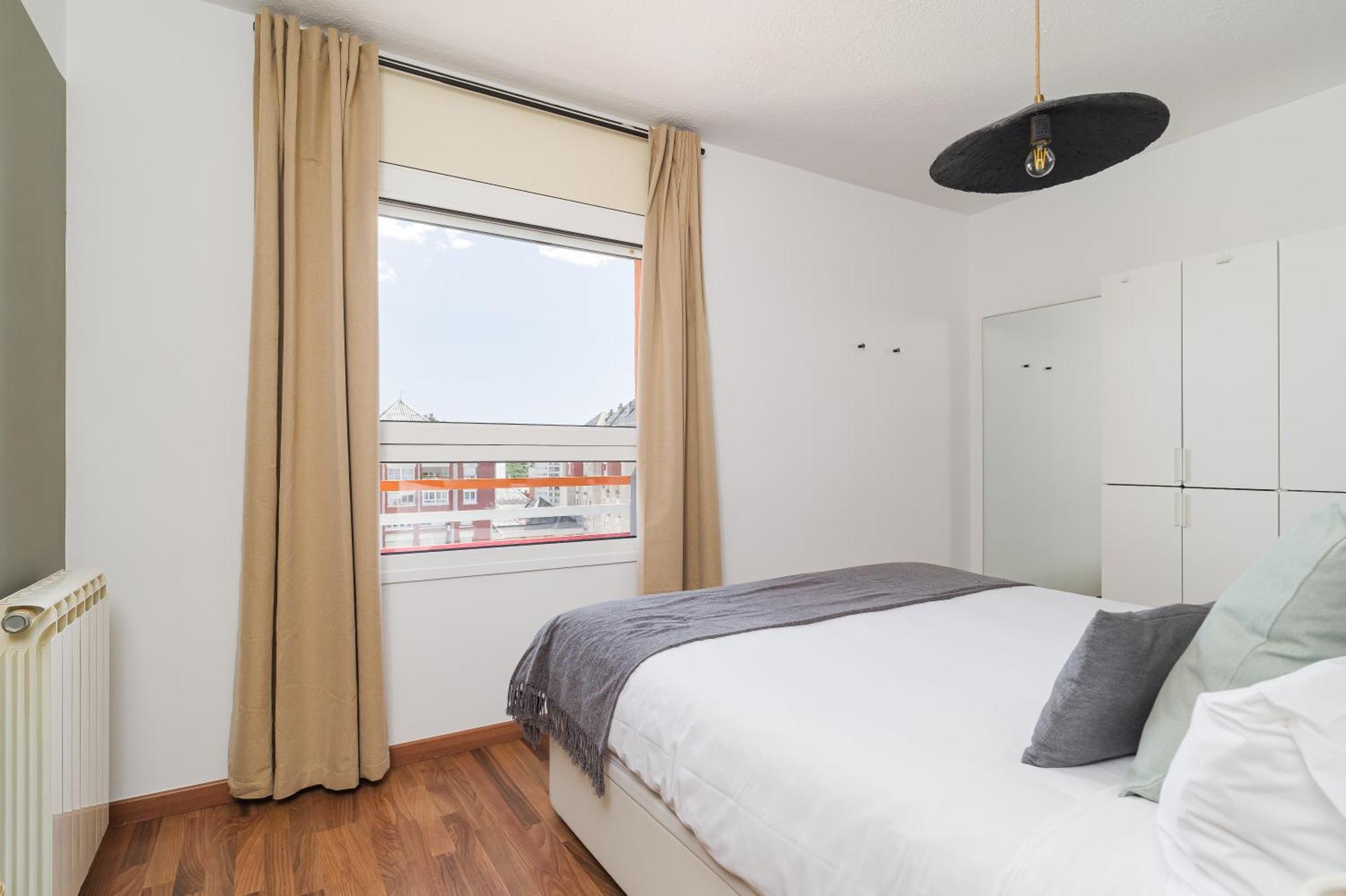Bright With Amazing Views Apartamento
